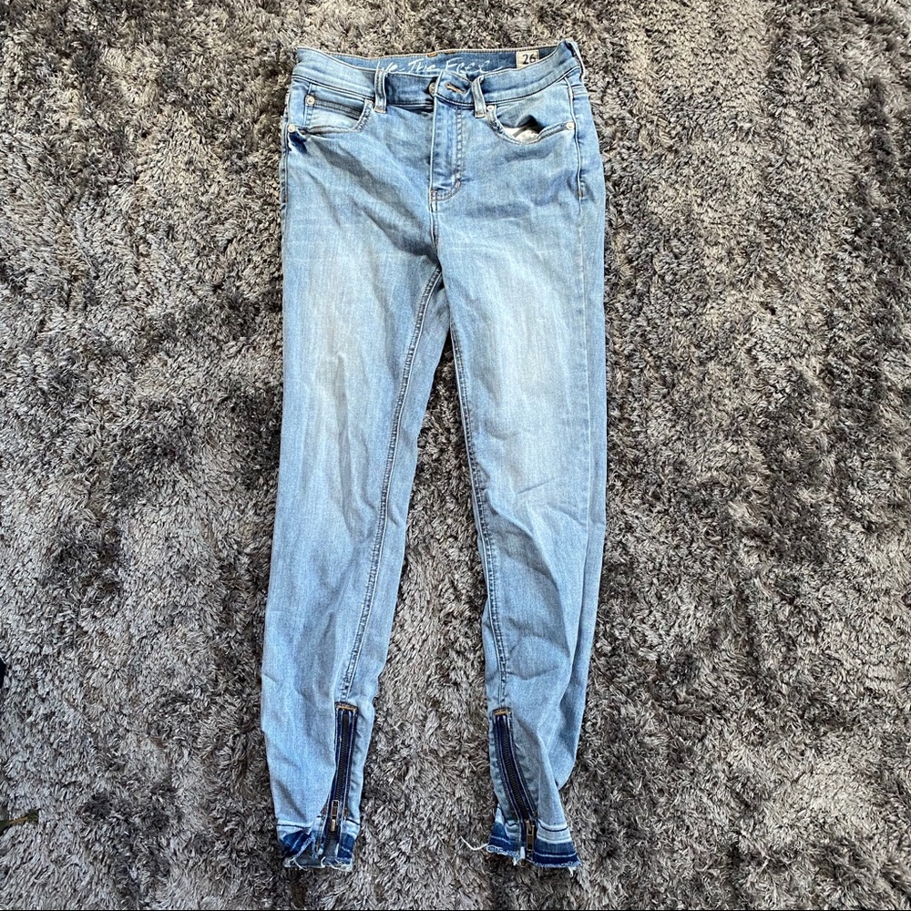 Free People Zippered Skinny Jeans